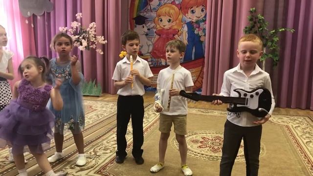 Праздник для родителей в детском саду