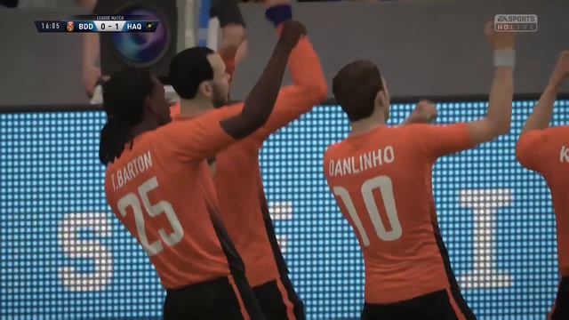 EA SPORTS™ FIFA 17 Standard Edition | Pro Clubs Free Kick