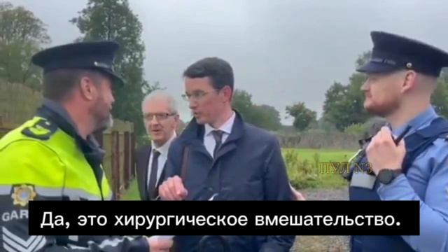 Учителя третий раз сажают в тюрьму за то, что он настаивает на наличии только двух полов