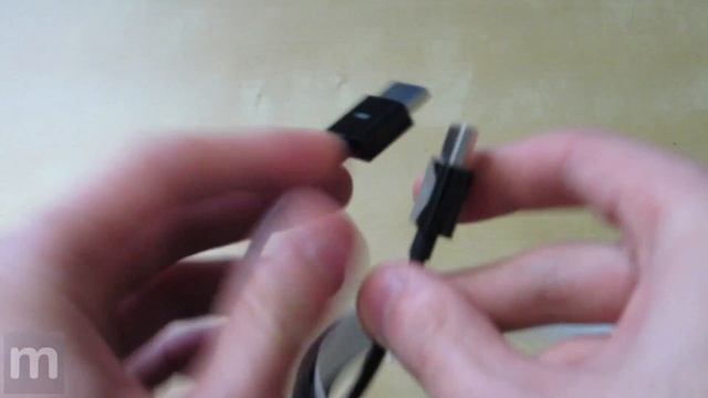 Unboxing: Apple HDMI Cable