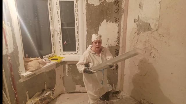 Как выровнять стену кухни