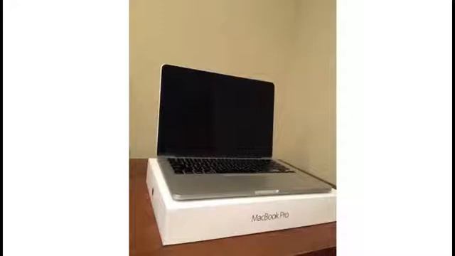 Apple MacBook Pro 13.3" Retina Display 2015 *Like New* ~ For Sale ~ (90% Low Price)