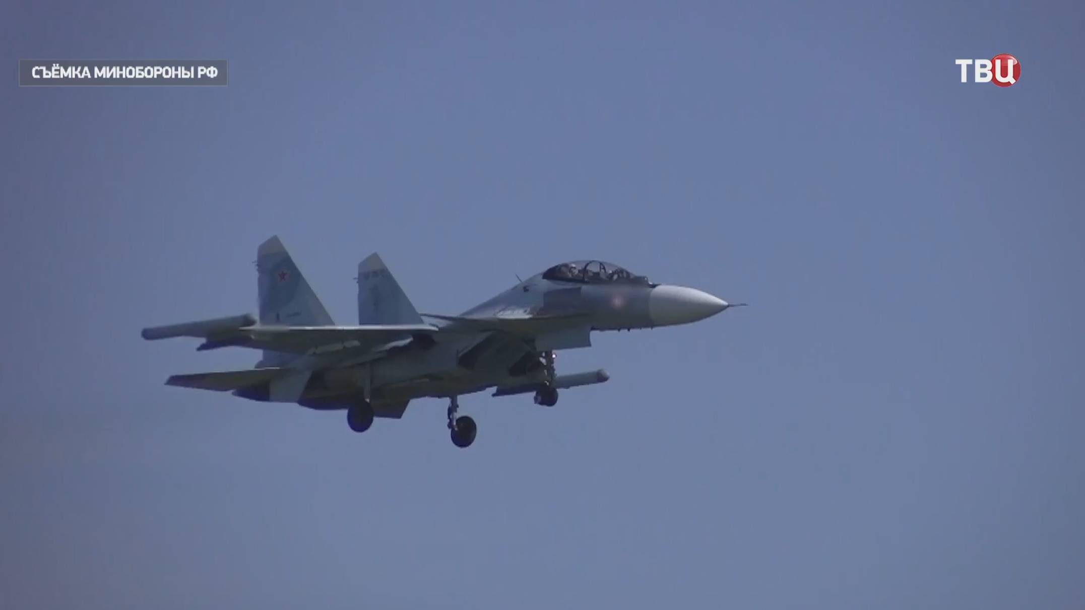 Минобороны показало кадры боевого дежурства Су-30 в зоне СВО / События на ТВЦ