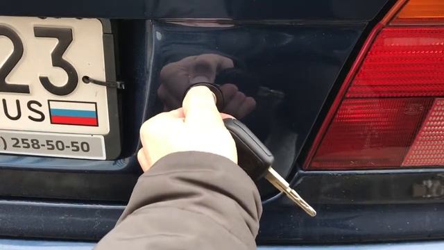 Как открыть bmw e39 с мертвым АКБ