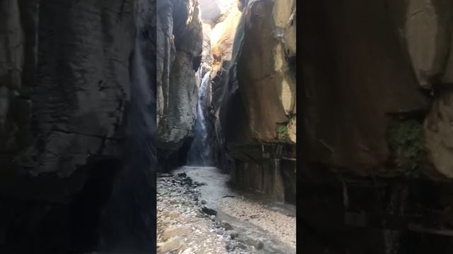 Подземный водопад Инккуб, читайте описание ??