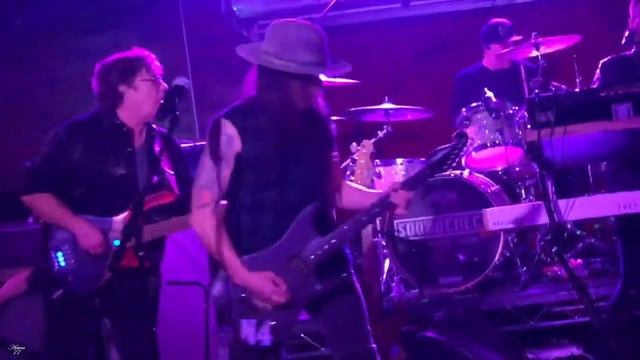 Nuno Bettencourt - Exit Lyrics