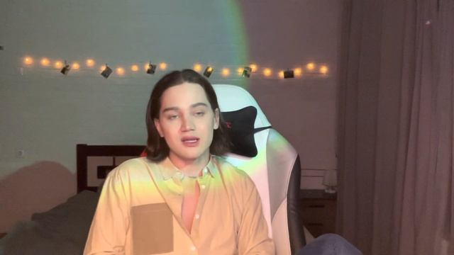 Что в моей сумке?\\What’s in my bag?