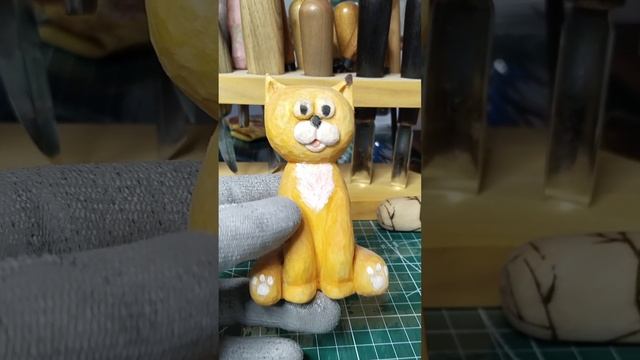 рыжий котик
