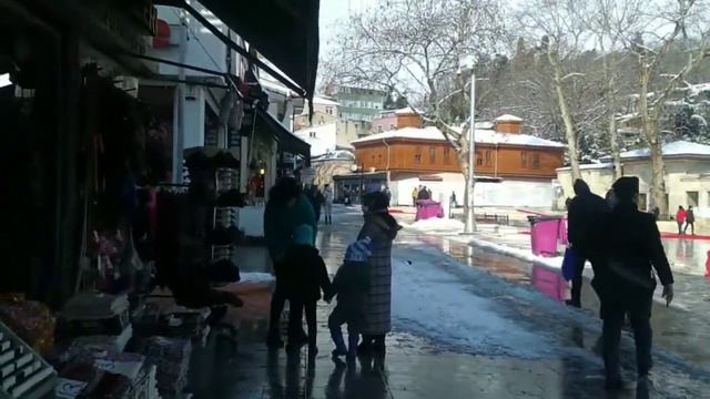 Успеть бы заснять зиму в Эюпе. Старинный район.