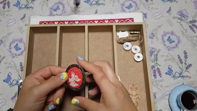 Комодик для ниточек и рукодельных штучек.