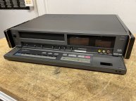 Мультисистемный видеомагнитофон Panasonic AG-W1-P-Япония-1990-год