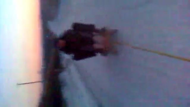 прикол на санках соточку смотреть до конца жеееесть!!!!