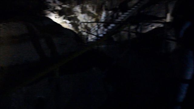 Абхазия. Зал Апсны в Новоафонской пещере.