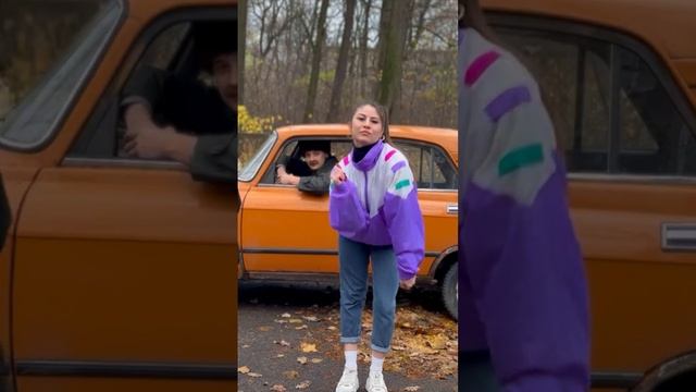 Самая креативная реклама на моей памяти)покупай парктроник на машину wave for car?WB ART: 144557141