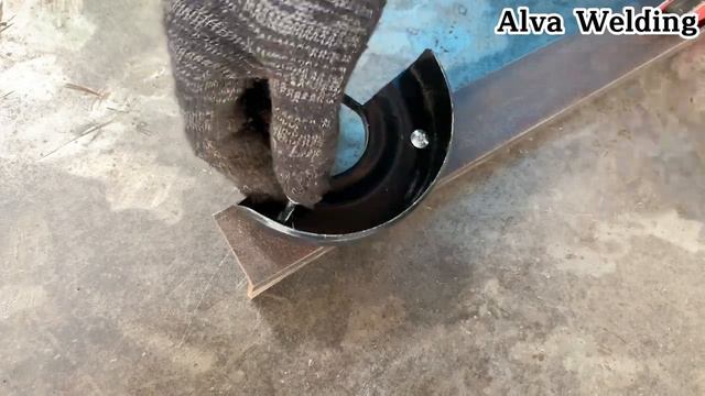 Great Idea! Making A Circular Saw From An Angle Grinder _ Angle Grinder Hack.