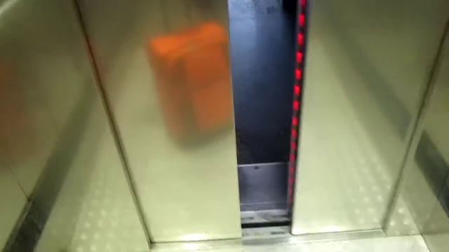 Lift GruppoMillepiani  Malpensa airport Terminal 2