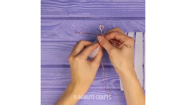 14 SIMPLE PAPER DECORATIONS FOR CHRISTMAS