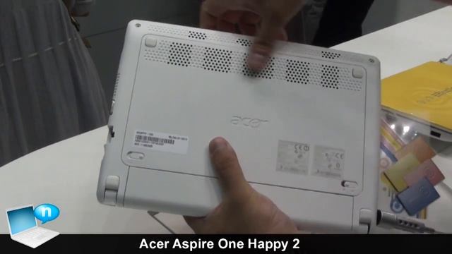 Acer Aspire One Happy 2 colorati