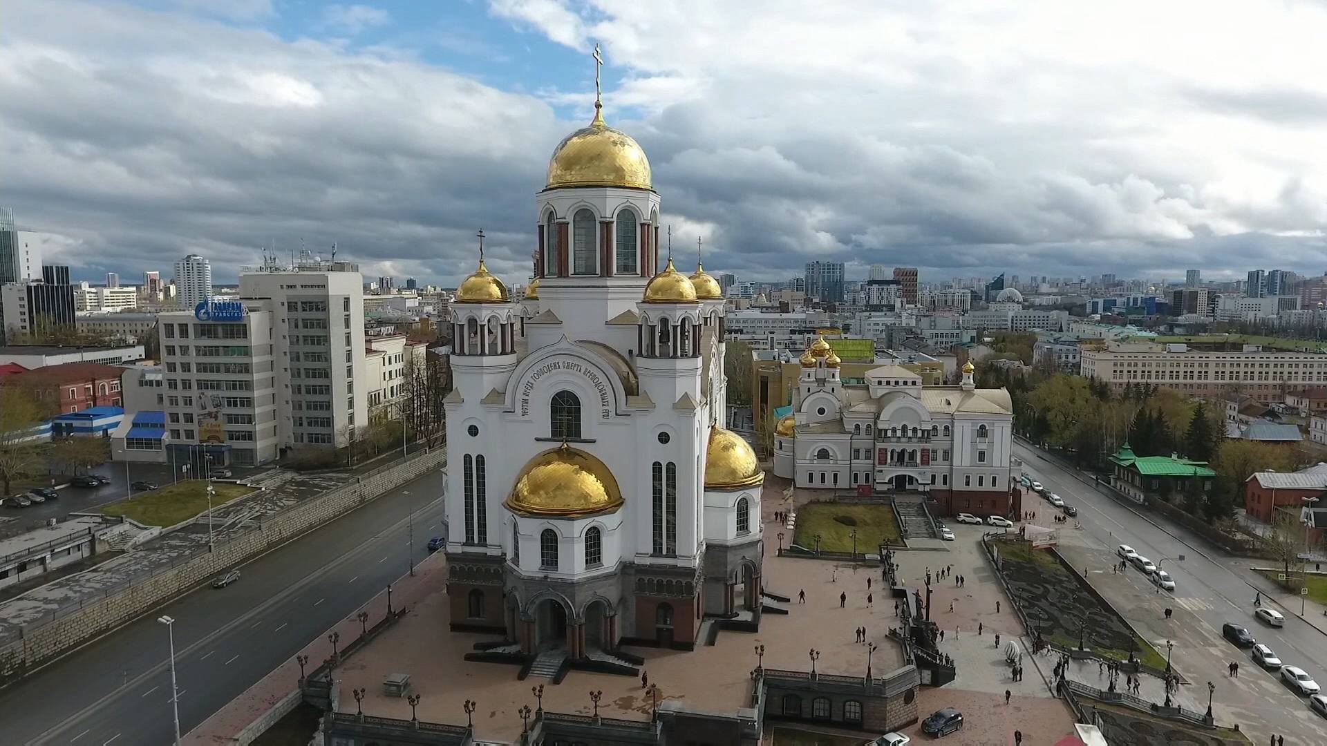 Божественная литургия 19 июня 2024 года, Храм-Памятник на Крови, г. Екатеринбург
