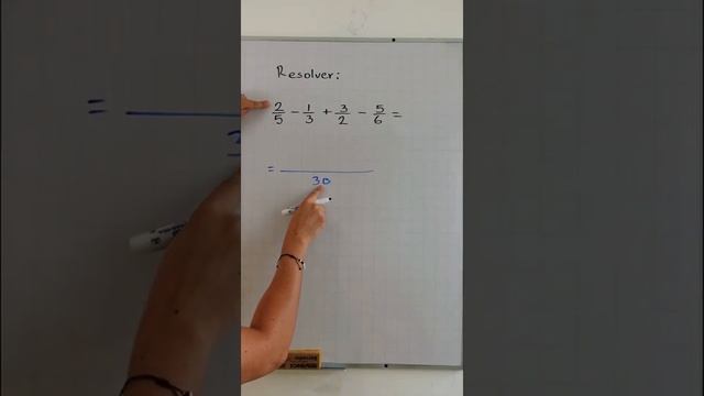 Sumar y restar a 4 fracciones