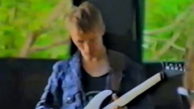 Городище-1995г.Последнее видео нашей старой школы в клипегр.В.Ангел
