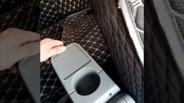 субару форестер сг5 поменял подлокотник от сг9