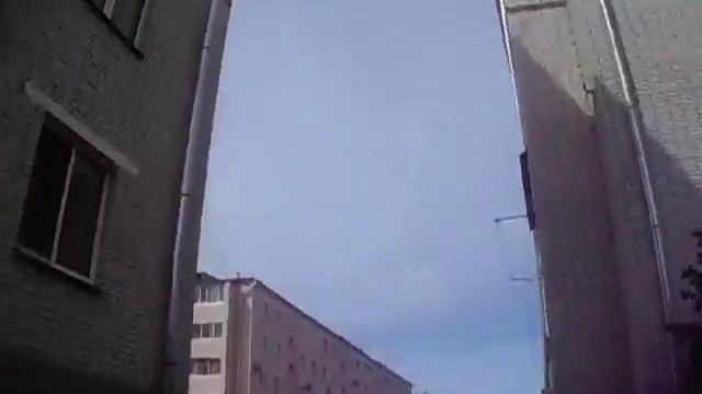 ЗАХОДИТЕ И ПОДПИСЫВАЙТЕСЬ НА МОЙ КАНАЛ. Учимся делать сальто