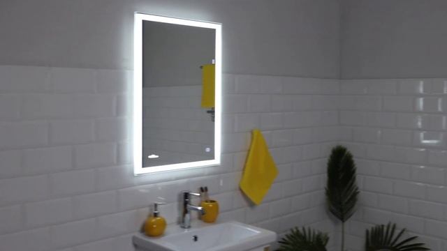 Зеркало настенное Catalonia 50х70 с Led подсветкой и сенсорным управлением