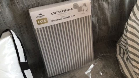 1 декабря?Купила новое хрустящее одеяло?полосатый пододеяльник?Радуюсь как слон?