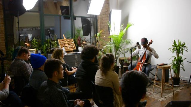 Jordan Hamilton - Blackbird // Prelude to Cello Suite No.1 | Form Chicago