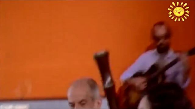 Часть 2 Ассирийские шутки от Луи де Фюнеса - Человек оркестр/Assyrian jokes