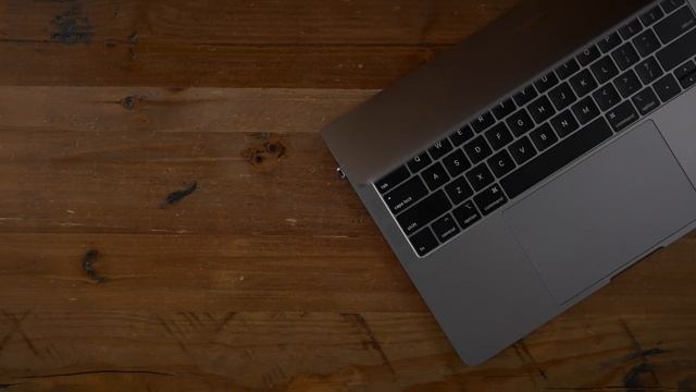 Chargeasap Infinity Cable + MacBook Pro giveaway [Sponsored]