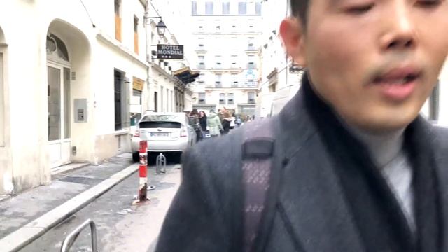 Франция/Париж/ Рум-тур по номеру в отеле Мондиаль/9 округ