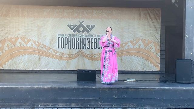Свирели - свиристели, (2023) исп.: Елена Филатова (сл.: Михаил Карс, муз.: Елена Филатова)