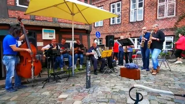 Adolfo Strufaldi in Lauenburg Germany set19