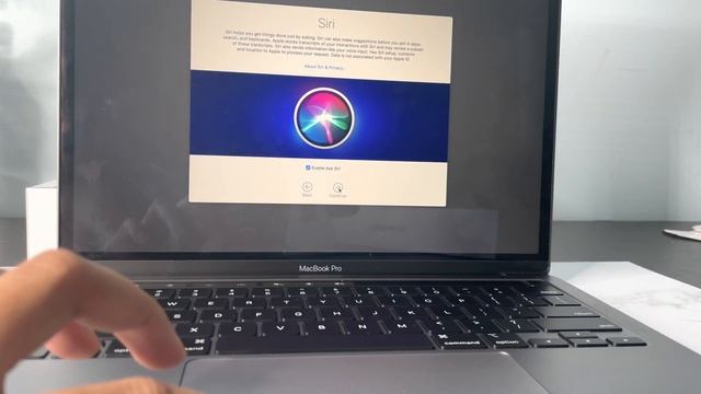 Macbook Pro 2020 unboxing + customizing