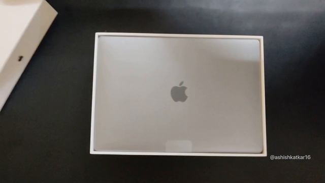 Macbook Air M1 Unboxing @Apple @ashishkatkar | Special Unboxing