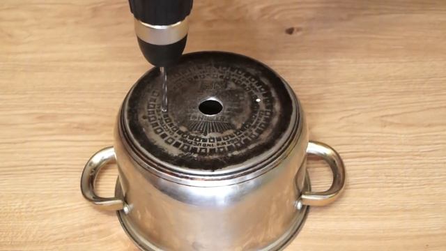 Что творит этот парень!!! Как он до этого додумался!