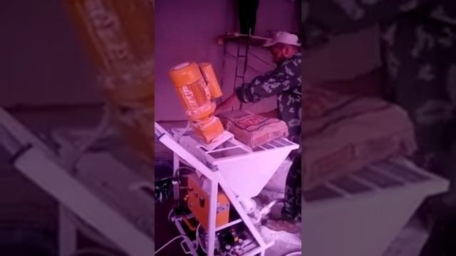 Штукатурная станция Grand 3. В работе