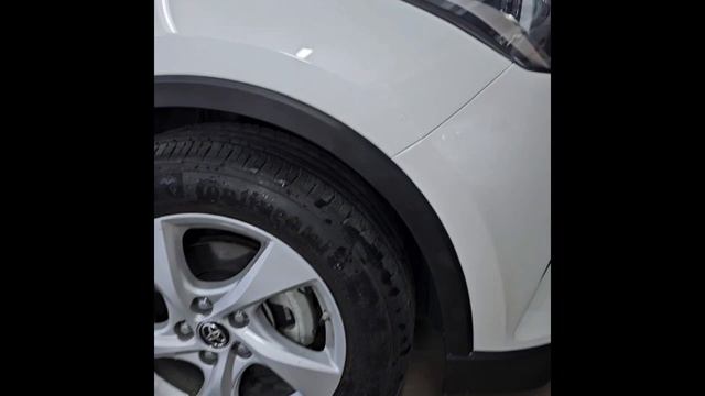 Toyota C-HR ремонт крыла без покраски и локальный ремонт бампера