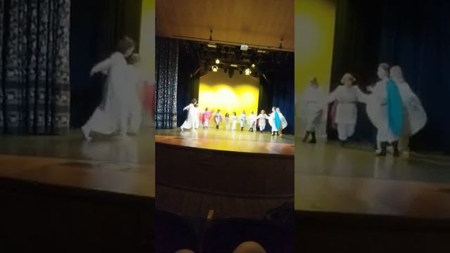 Богатырские Ворота М.П. Мусоргский в эвритмической постановке