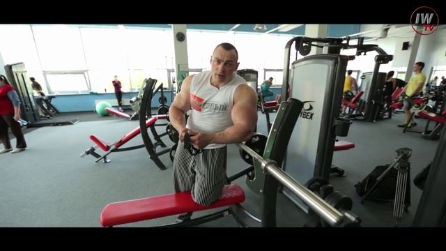 Как накачать идеальный трицепс? Методика чемпиона! #ЖЕЛЕЗНАЯ тренировка