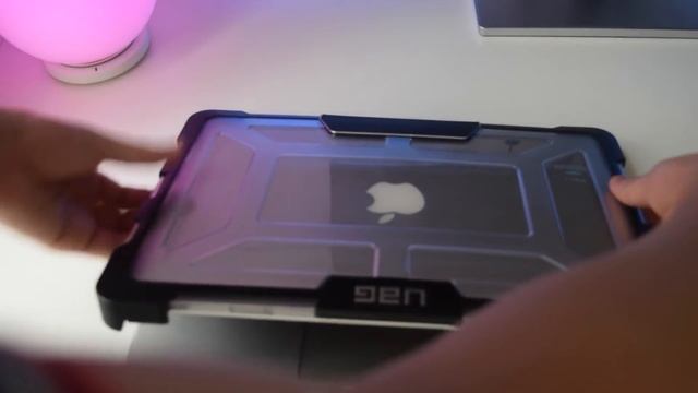 Best Case for Macbook Pro! UPDATED! UAG Military Case!