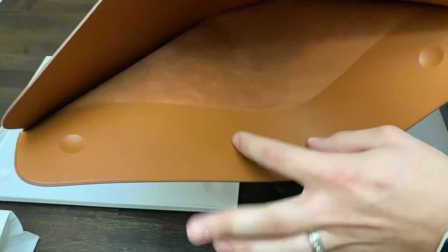 Apple MacBook Pro 16 inch Leather sleeve unboxing and demonstration.