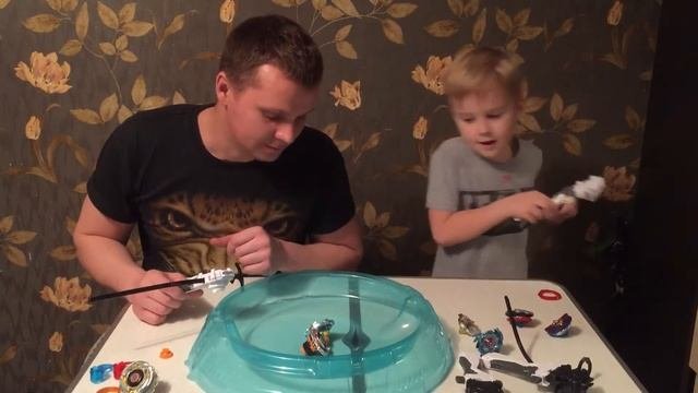 Бэйблейды часть 2 .Beyblade ниндзя волчки.