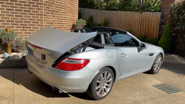 Mercedes-Benz SLK 200 R172 Roof Opening