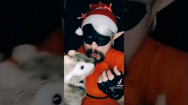 Перед, тем, как войти, нужно постучать