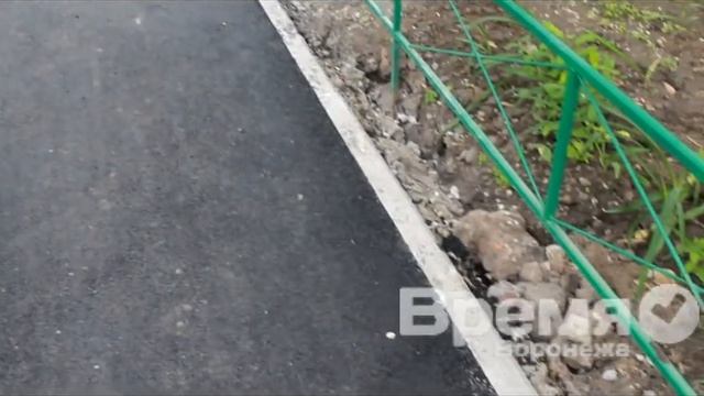 Двор на улице Лизюкова, 34 в Воронеже