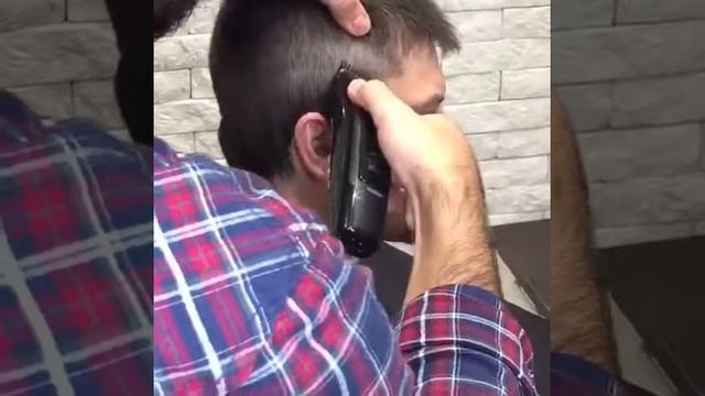Модная мужская стрижка в салоне красоты Леди-М