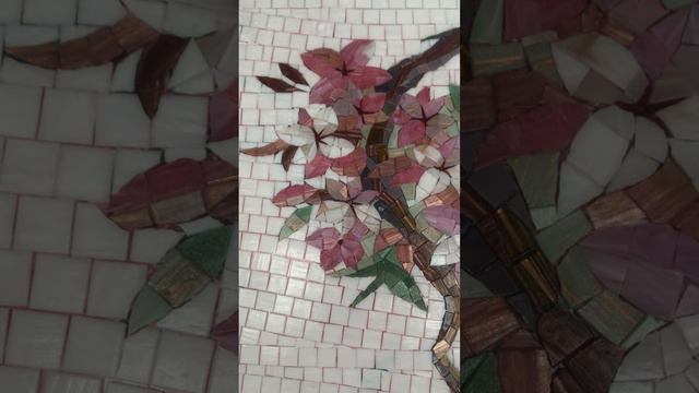 Панно из мозаики для ванной комнаты "Ветка Сакуры"